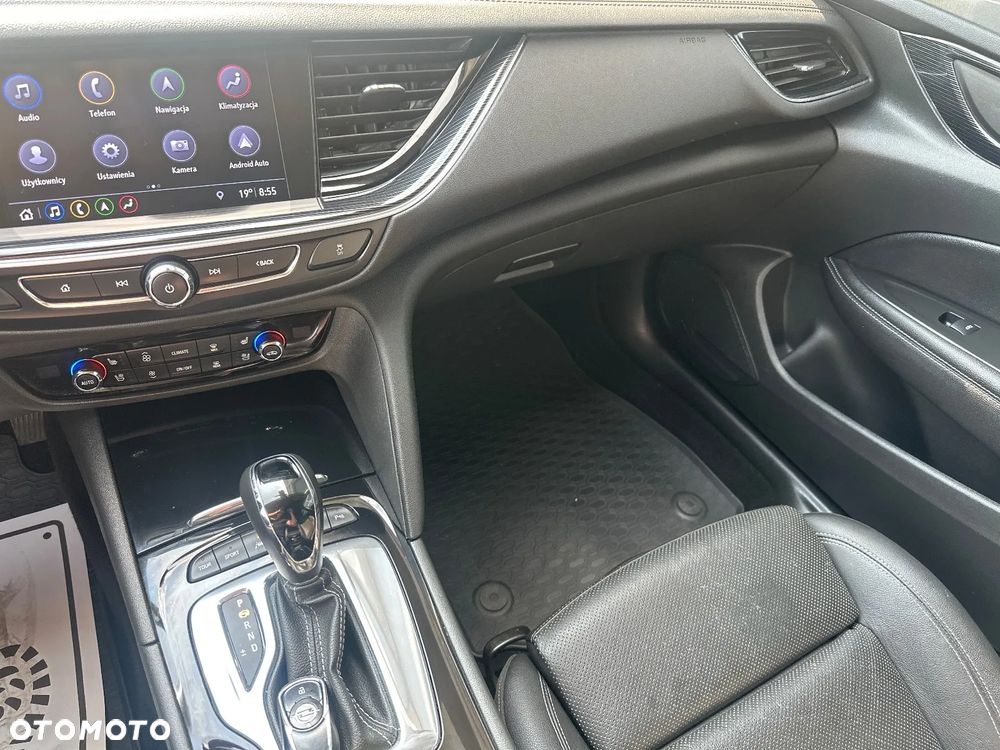 Opel Insignia 1.6 T Innovation S&S - 25