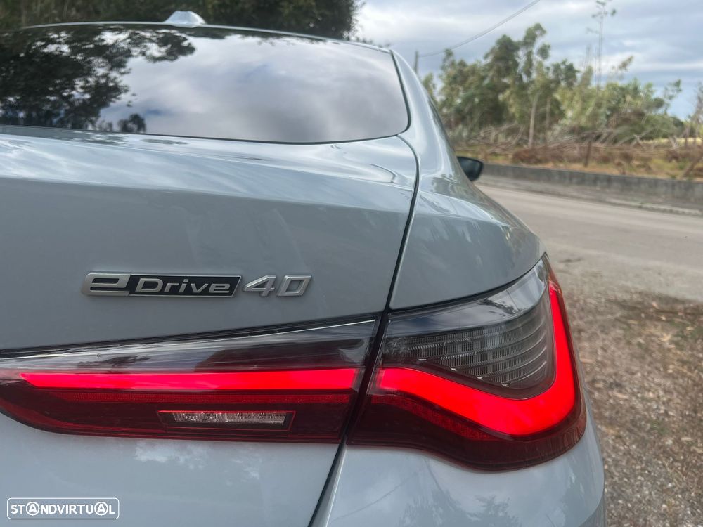 BMW i4 eDrive40 Edição Desportiva M - 60