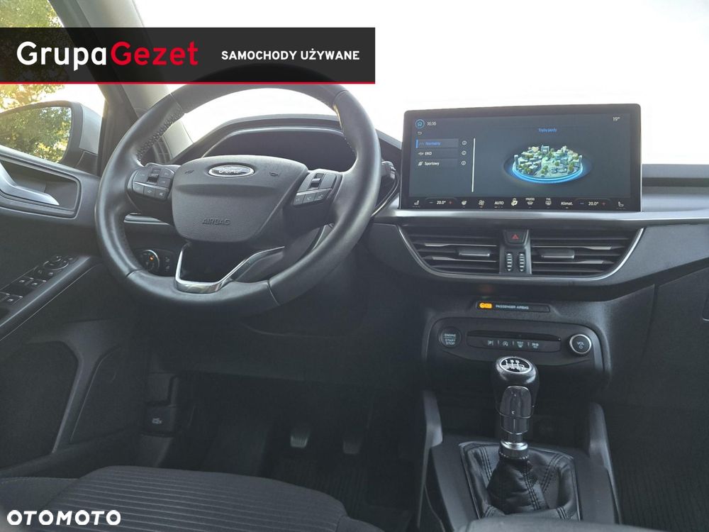 Ford Focus 1.0 EcoBoost Titanium Design - 38