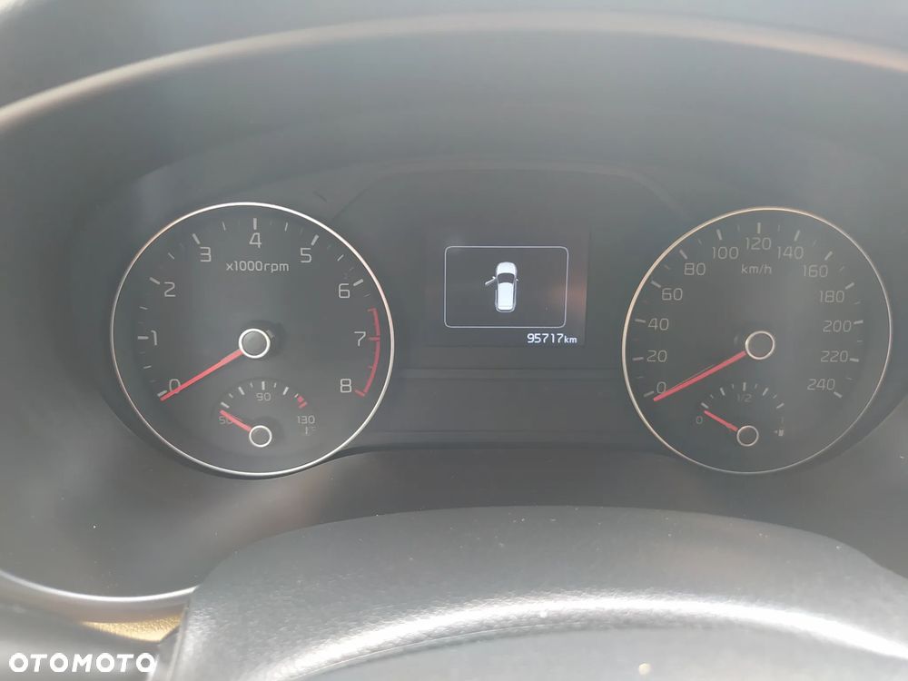 Kia Sportage 1.6 GDI L 2WD - 12