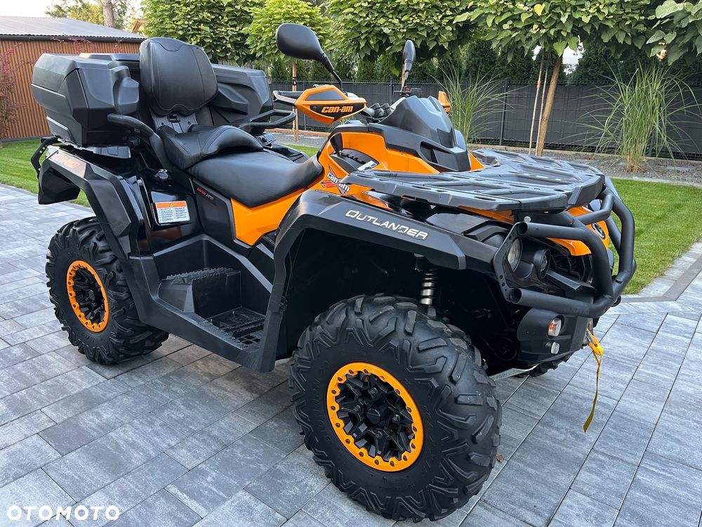 Can-Am Outlander Max - 12