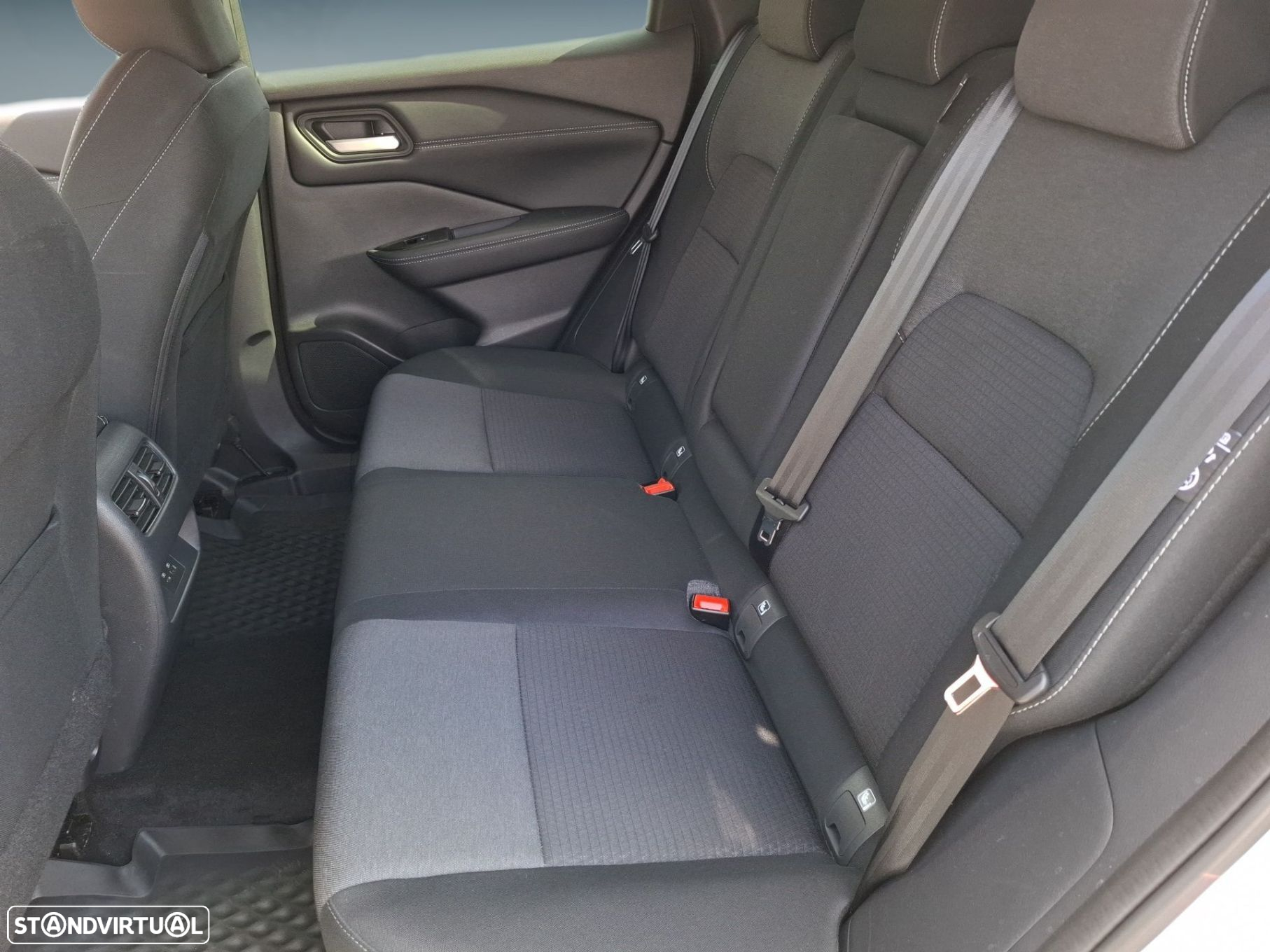 Nissan Qashqai 1.5 e-Power N-Connecta - 14