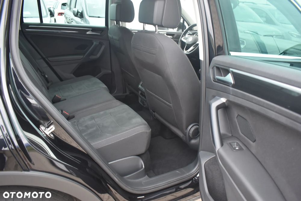 Volkswagen Tiguan 2.0 TSI 4Mot Elegance DSG - 16