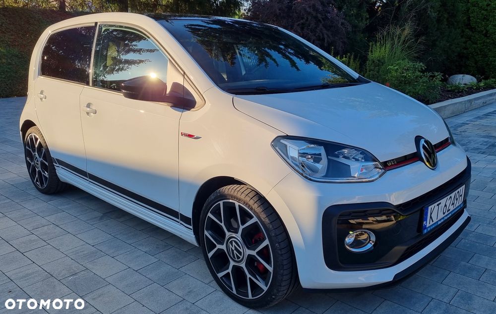 Volkswagen up! GTI - 10
