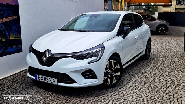 Renault Clio 1.0 TCe Intens CVT - 1