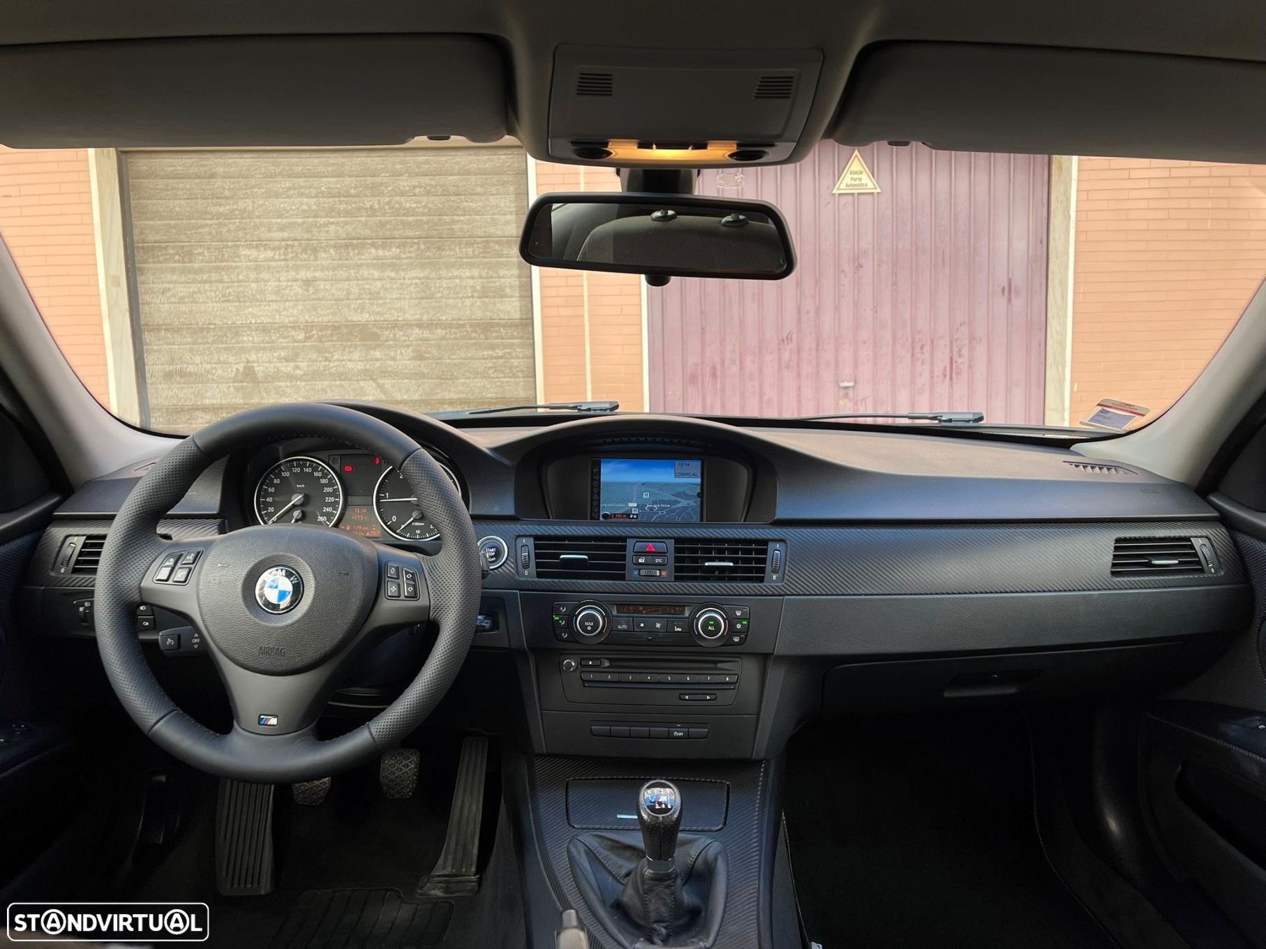 BMW 318 d Touring Navigation Sport - 17