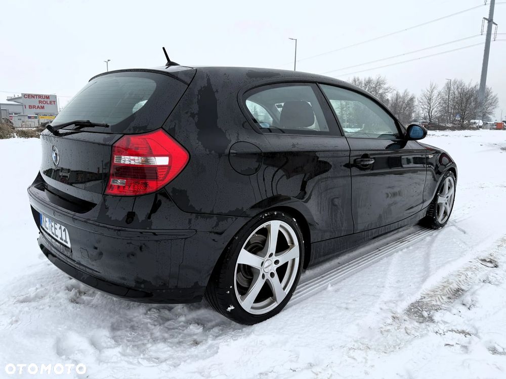 BMW Seria 1 118i - 11