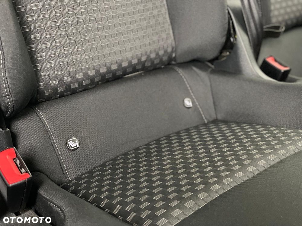 Ford Transit Custom 290 L2H1 Limited - 26