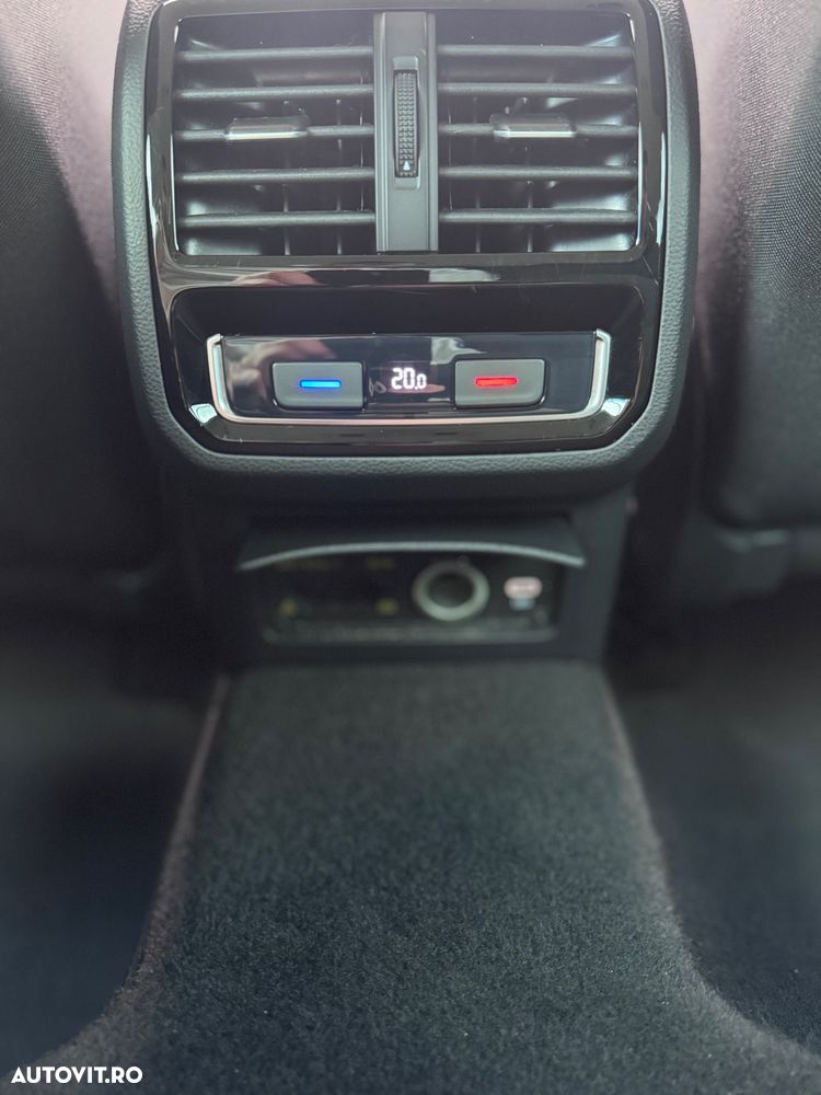 Volkswagen Passat 2.0 TDI SCR DSG Elegance - 15