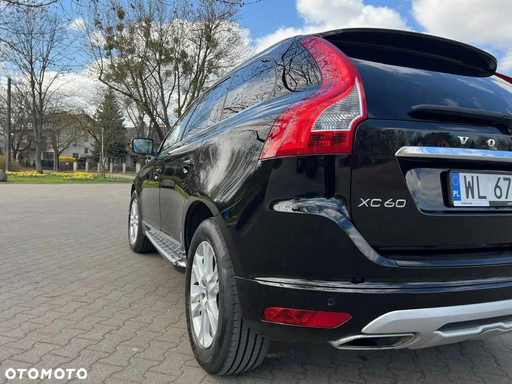 Volvo XC 60 D5 AWD Summum - 18