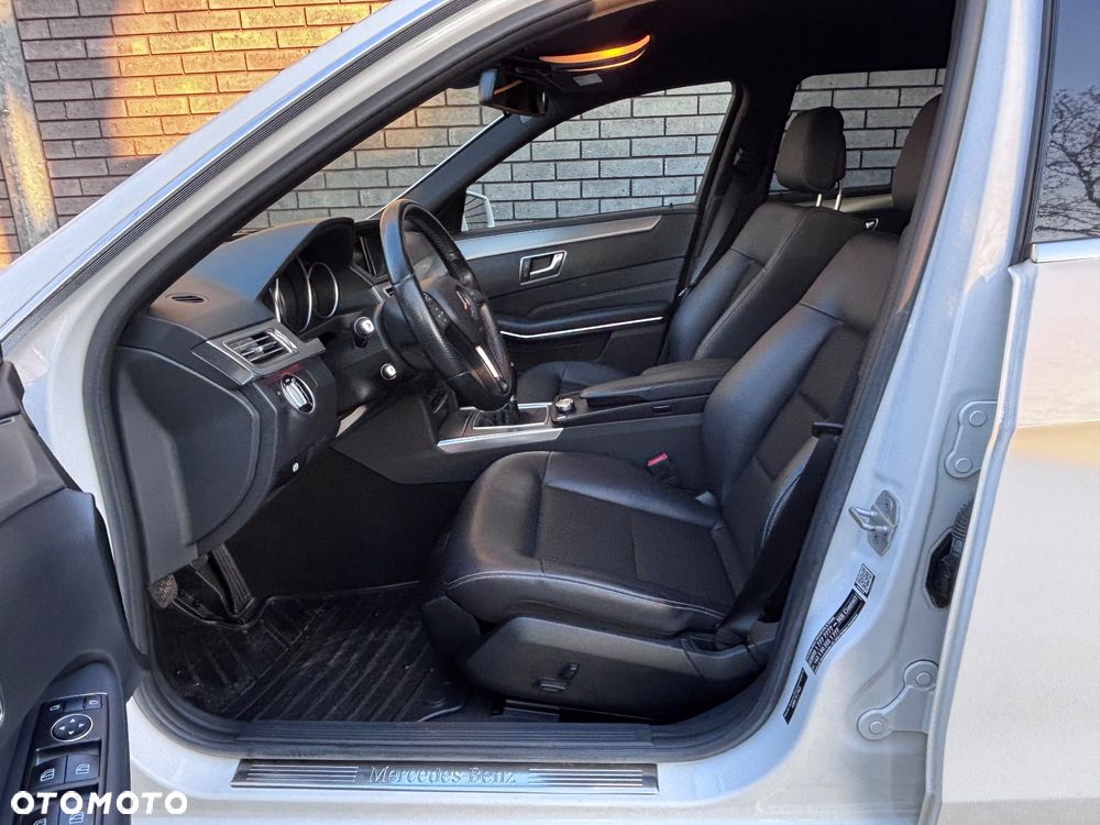 Mercedes-Benz Klasa E 220 BlueTEC - 13