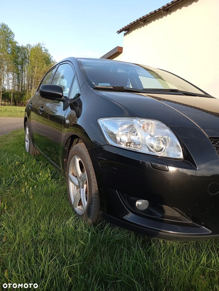 Toyota Auris 1.6 VVT-i Sol - 3