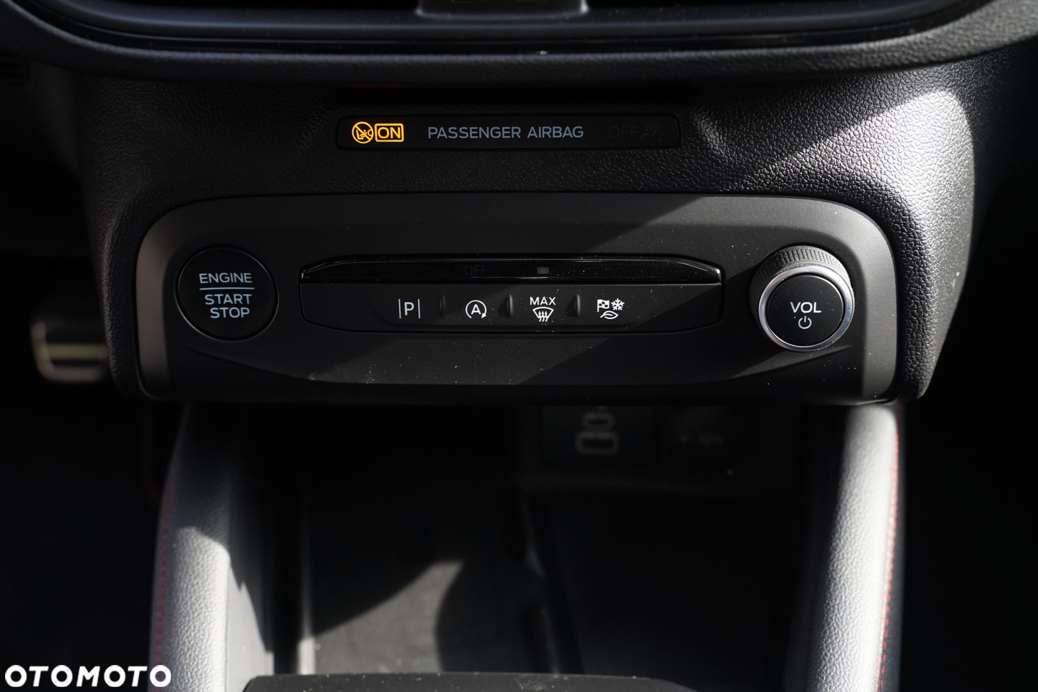 Ford Focus 1.0 EcoBoost mHEV ST-Line X - 18