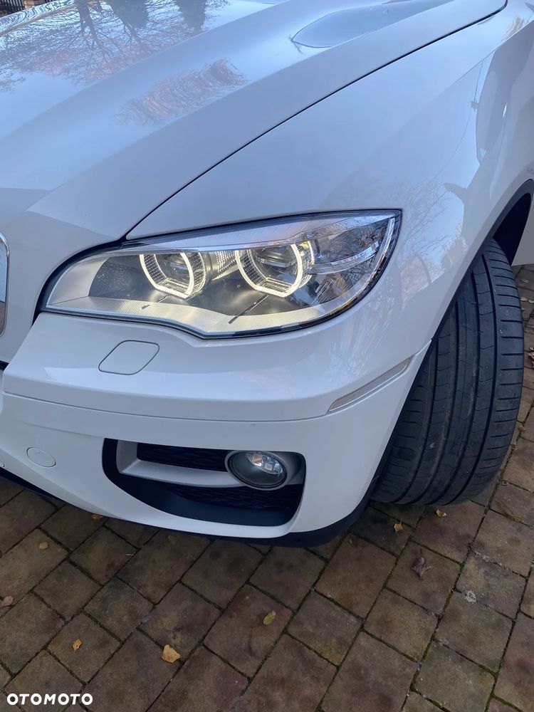 BMW X6 - 24