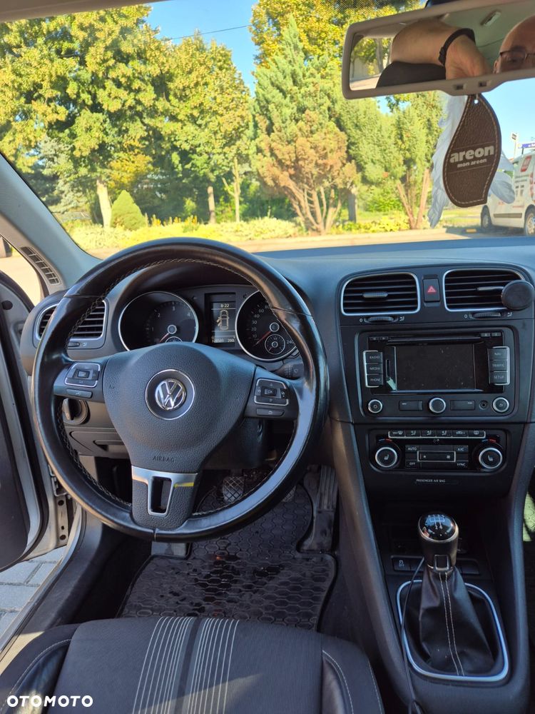 Volkswagen Golf 1.6 TDI Highline - 13