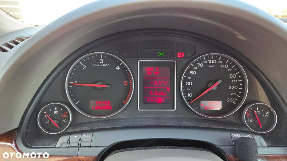 Audi A4 Avant 1.9 TDI multitronic - 15