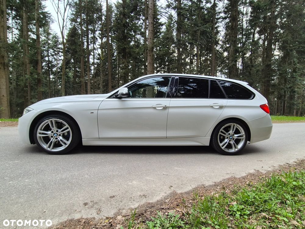 BMW Seria 3 325d M Sport - 7