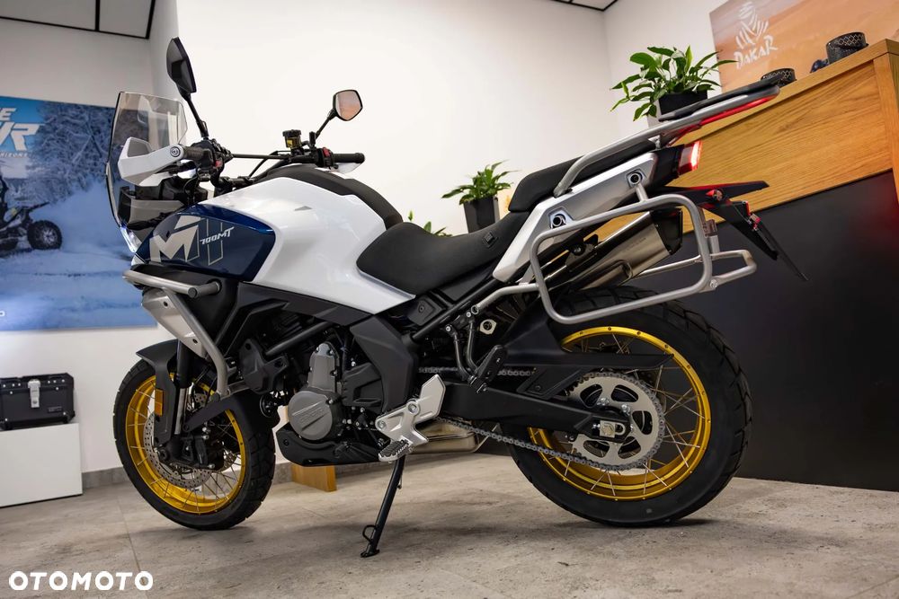 CFMoto 700MT - 10