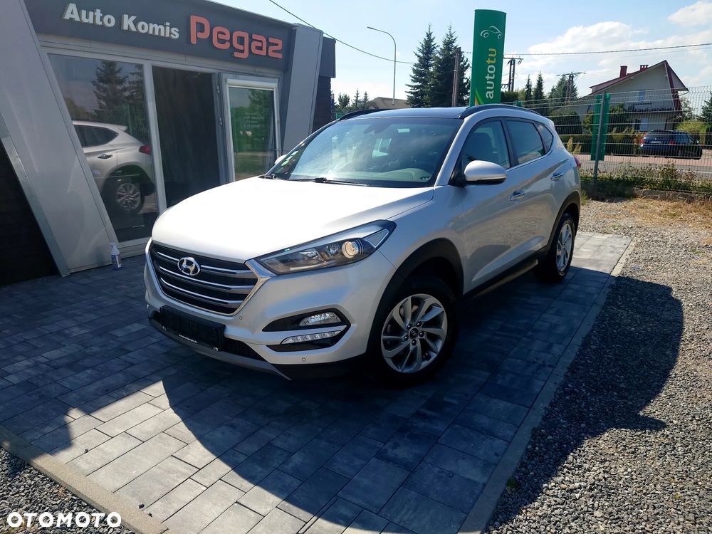 Hyundai Tucson 1.7 CRDI BlueDrive Style 2WD - 1