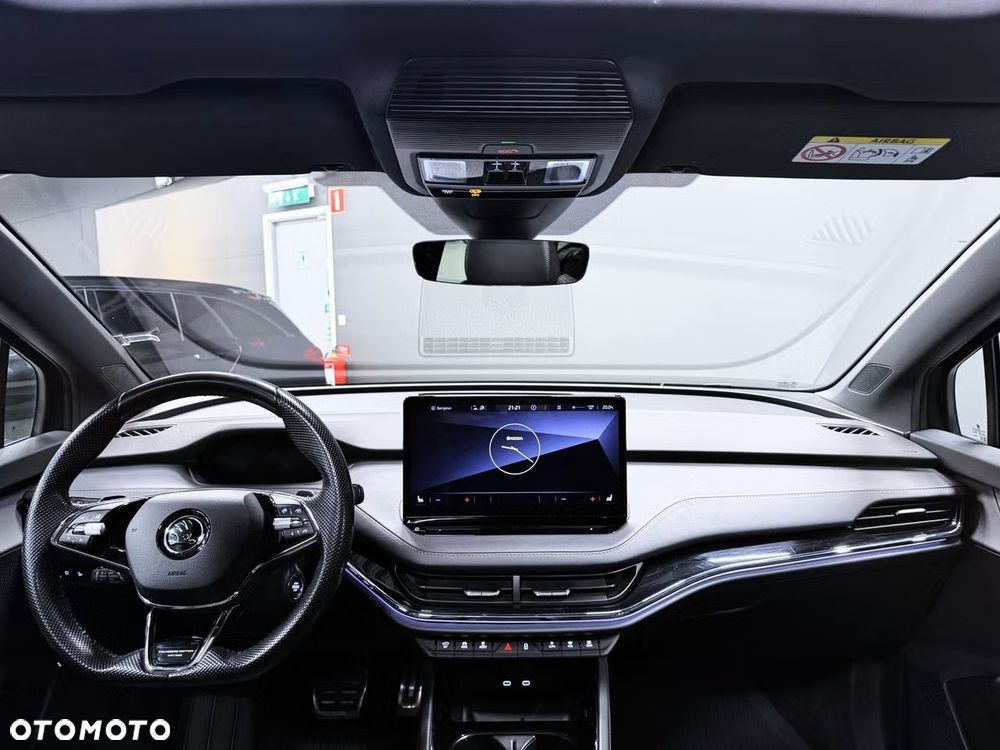 Skoda Enyaq 80x 82kWh Founders - 17