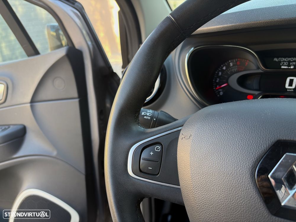 Renault Captur 0.9 TCE Exclusive - 18