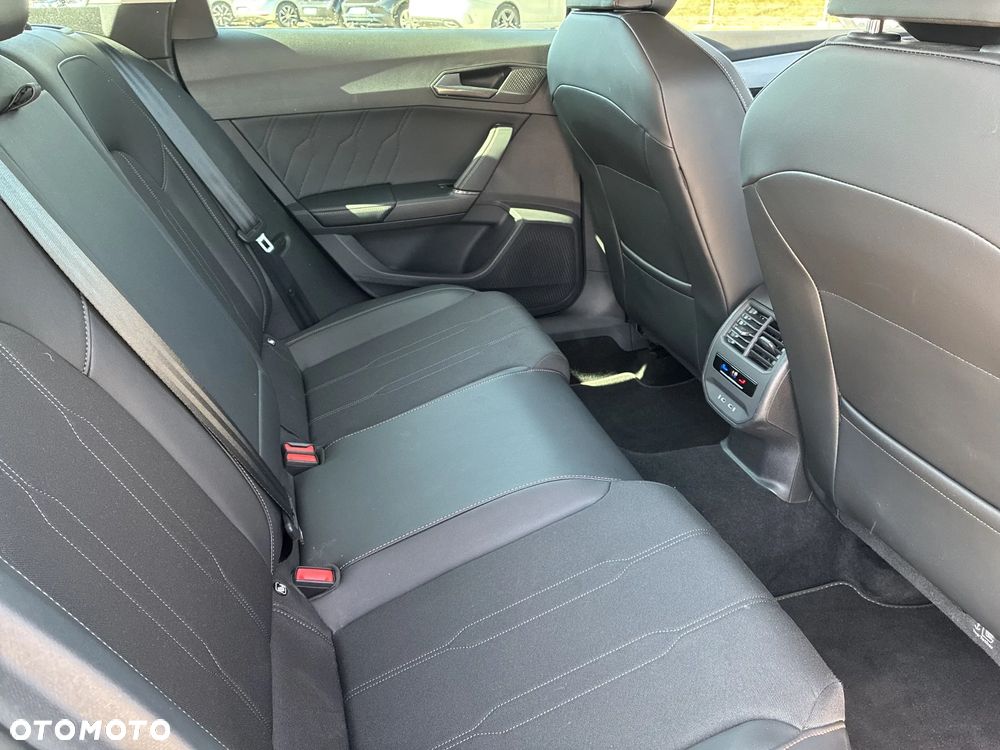 Cupra Leon 1.5 eTSI DSG - 14