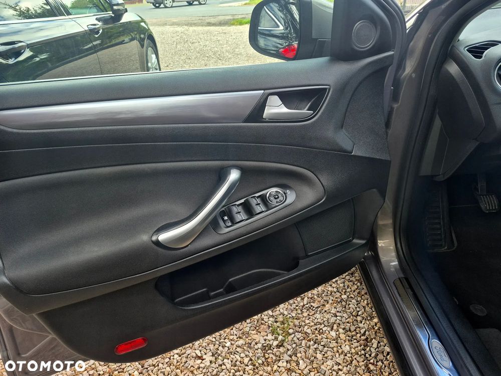 Ford Mondeo 2.0 TDCi Business Edition - 21