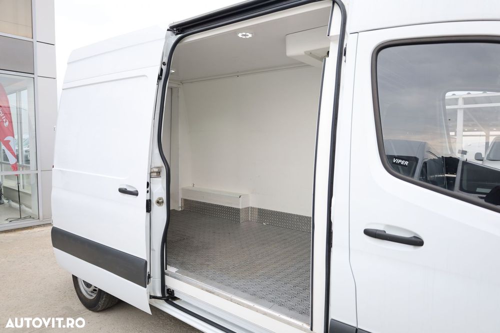 Mercedes-Benz Sprinter 314 CDI - 12