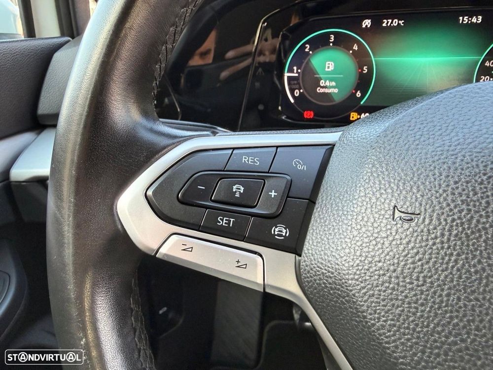 VW Golf 2.0 TDI Style - 23