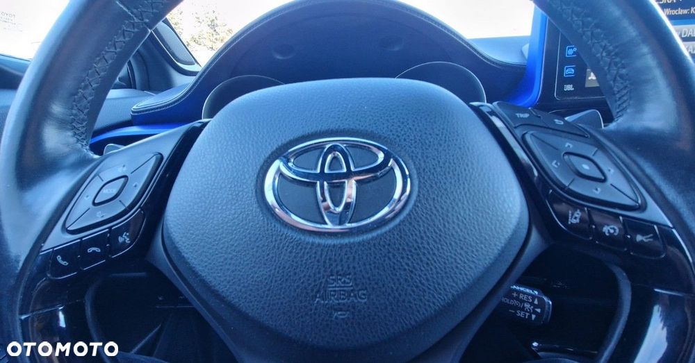 Toyota C-HR 1.2 T Dynamic - 10