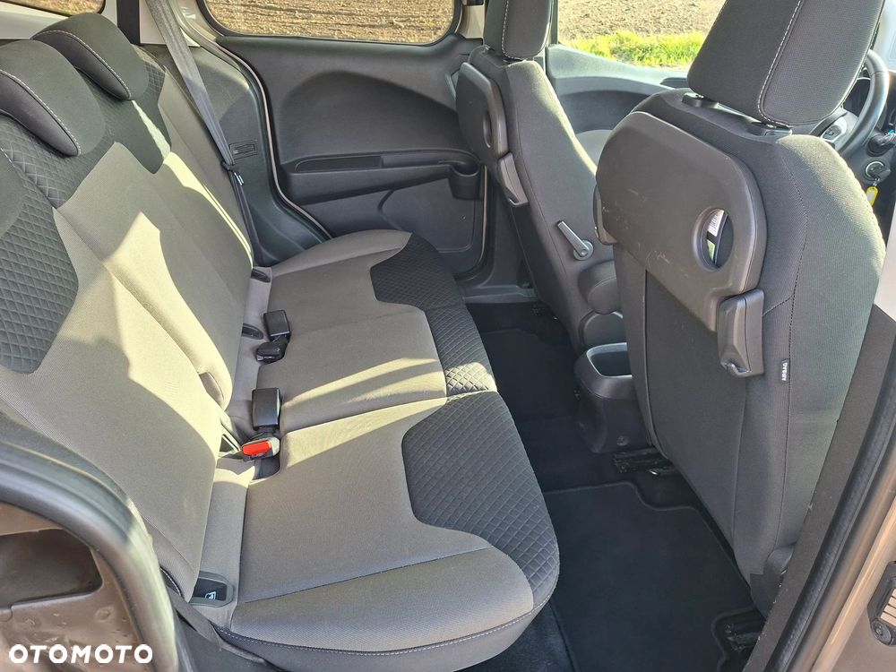 Ford Tourneo Courier 1.0 EcoBoost Titanium - 13