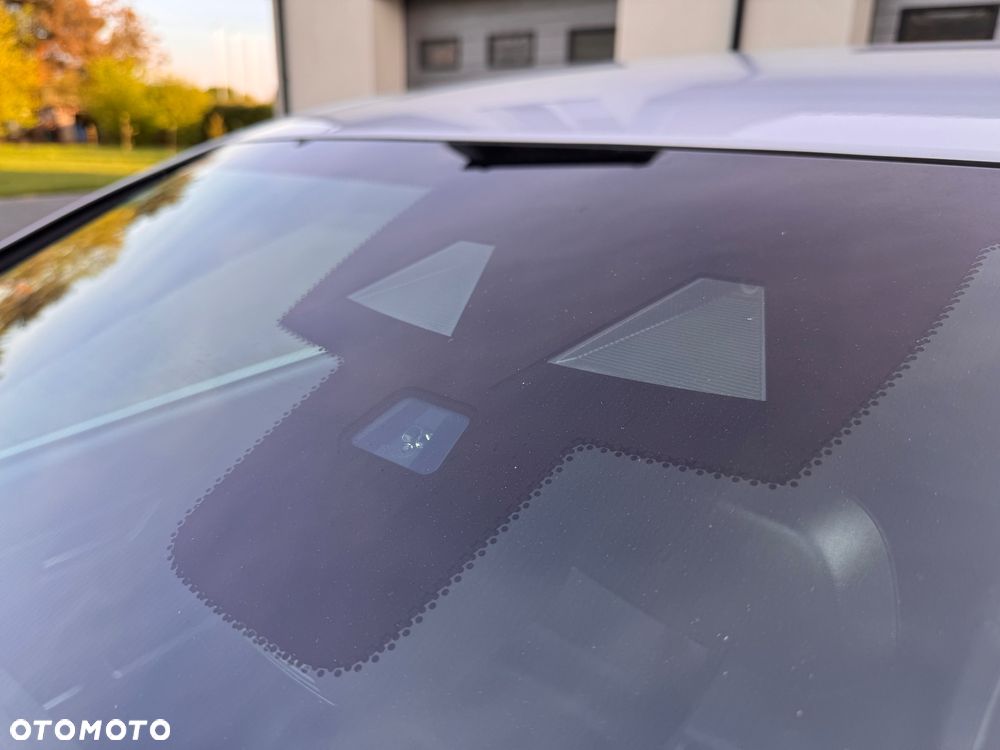 Jaguar XF 20d Prestige - 14