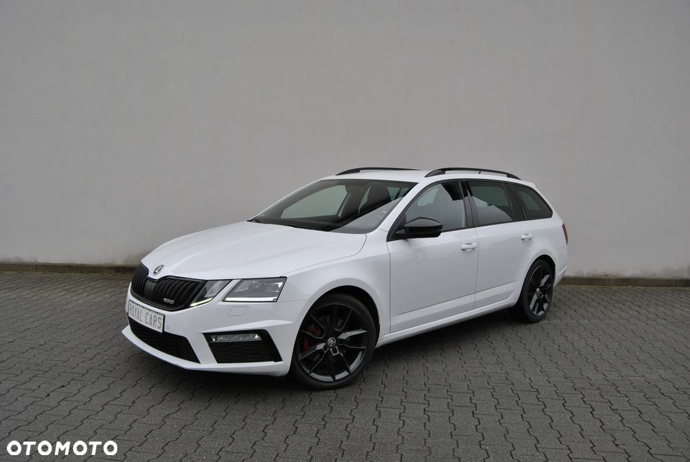 Skoda Octavia Combi 2.0 TDI DSG RS - 3