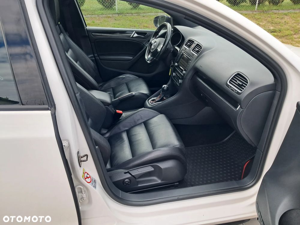 Volkswagen Golf 2.0 GTI DSG - 16