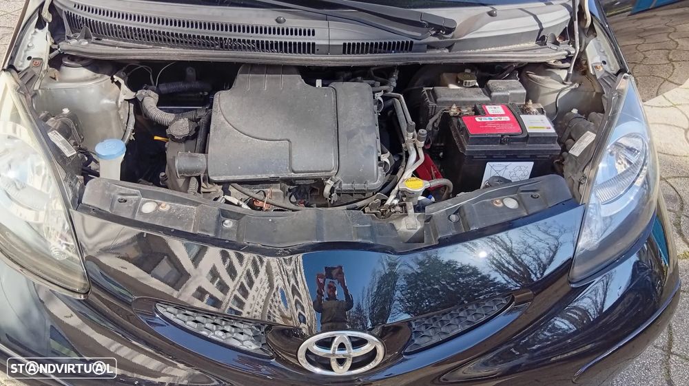 Toyota Aygo 1.0 + AC+VSC - 13
