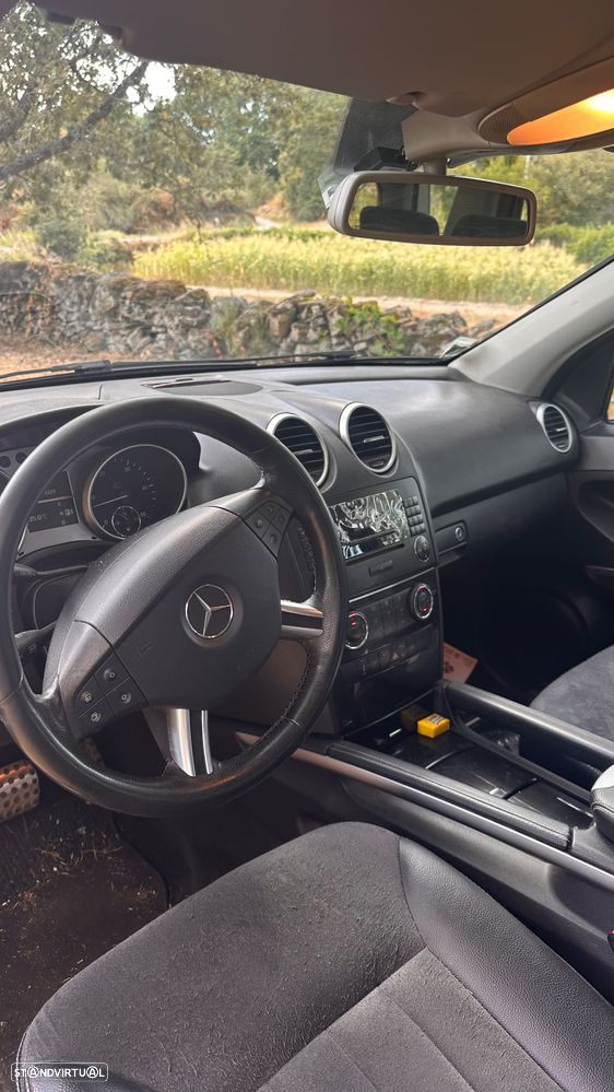 Mercedes-Benz ML 320 CDi - 9