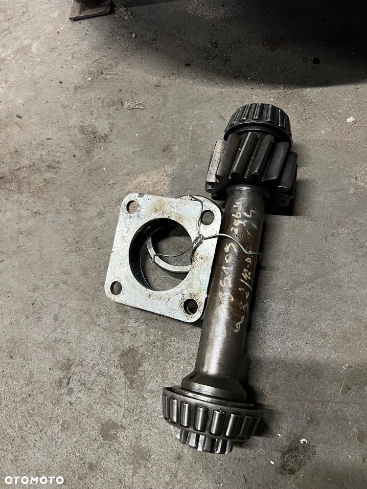 Wałek pto hydrauliki Man zf - 1
