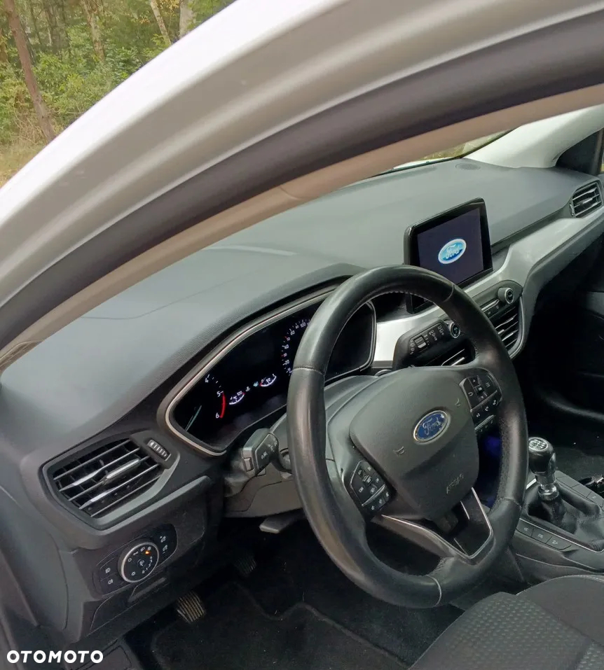 Ford Focus 1.5 EcoBlue Start-Stopp-System COOL&CONNECT - 18