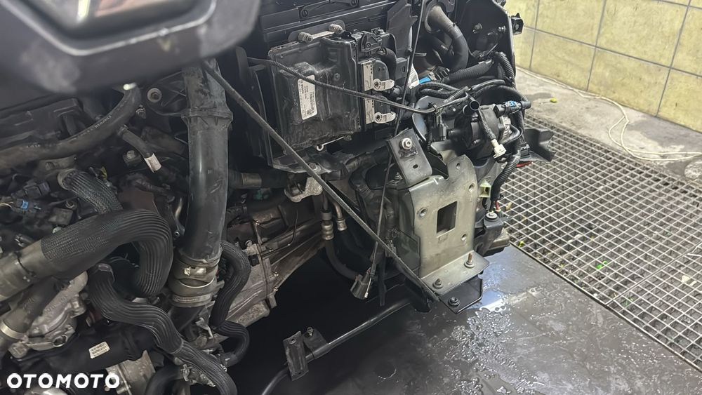 Renault Trafic 2.0 DCI Klimatyzacja! Mały przebieg! - 31