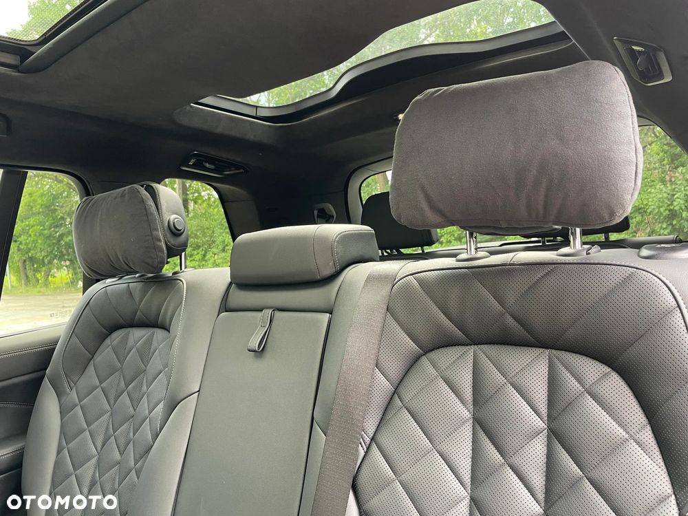 BMW X7 xDrive40i - 25