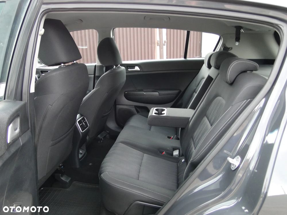 Kia Sportage 1.6 GDI M 2WD - 28