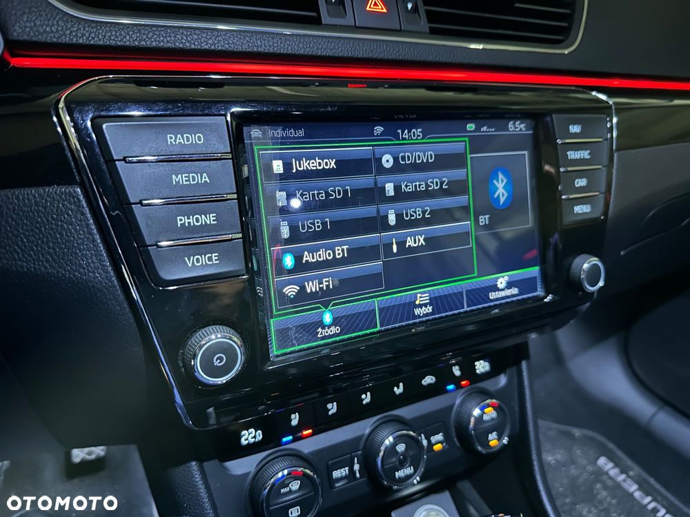 Skoda Superb 2.0 TDI 4x4 L&K DSG - 21