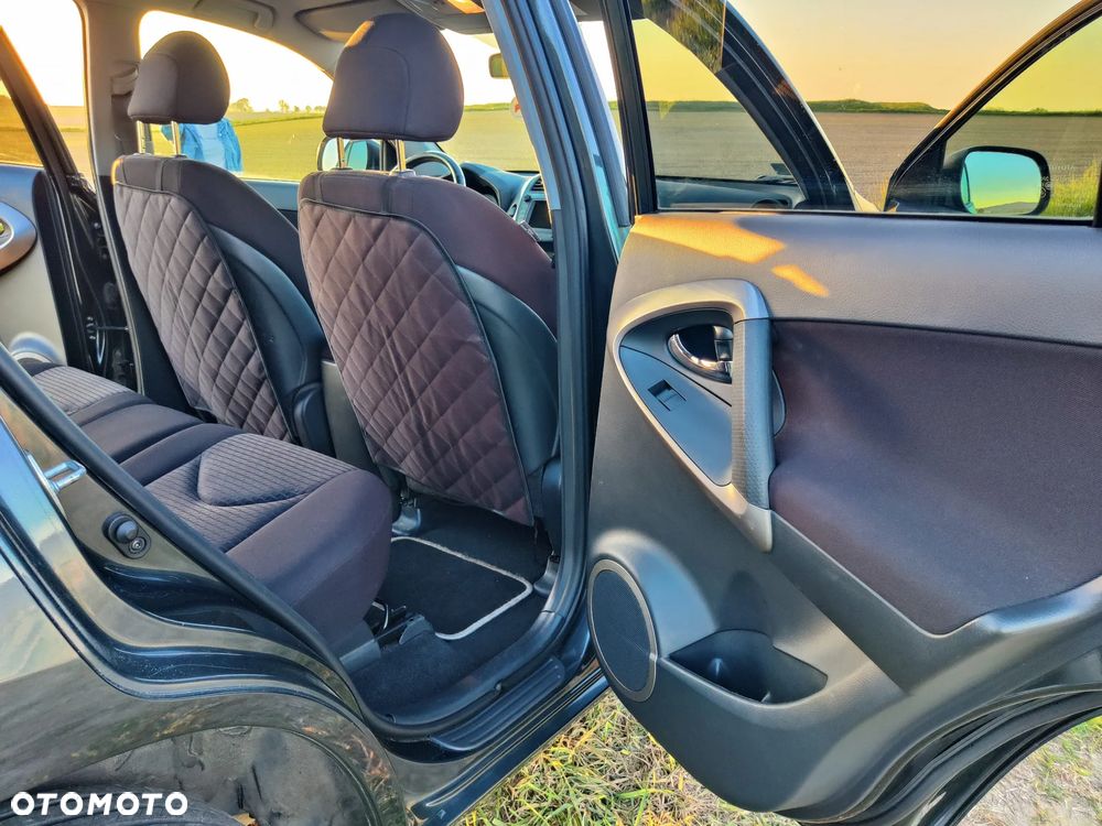 Toyota RAV4 2.0 4x4 - 16