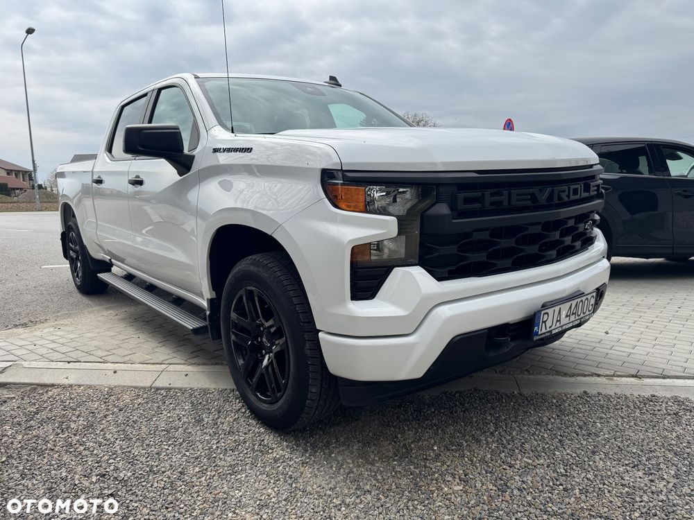 Chevrolet Silverado - 9