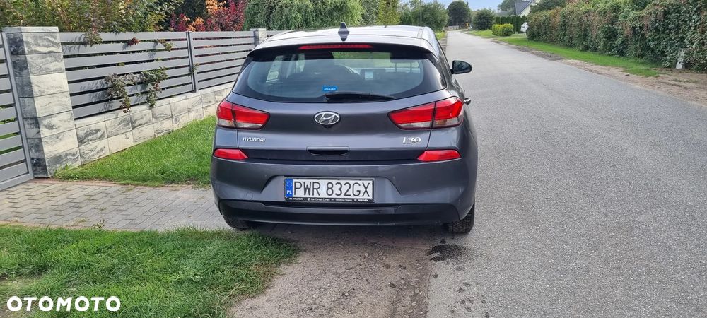 Hyundai i30 1.4 Premium - 4