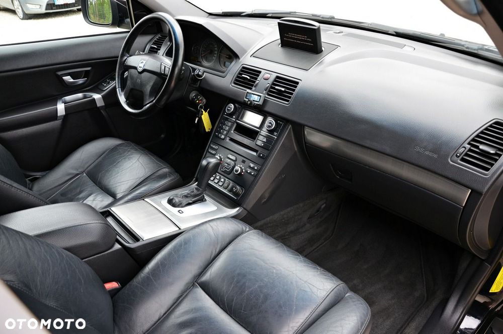 Volvo XC 90 - 37