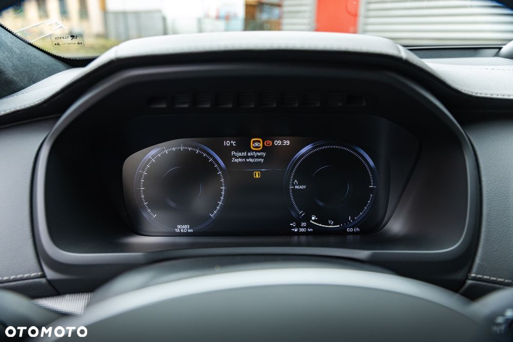Volvo XC 90 T6 AWD R-Design 7os - 26