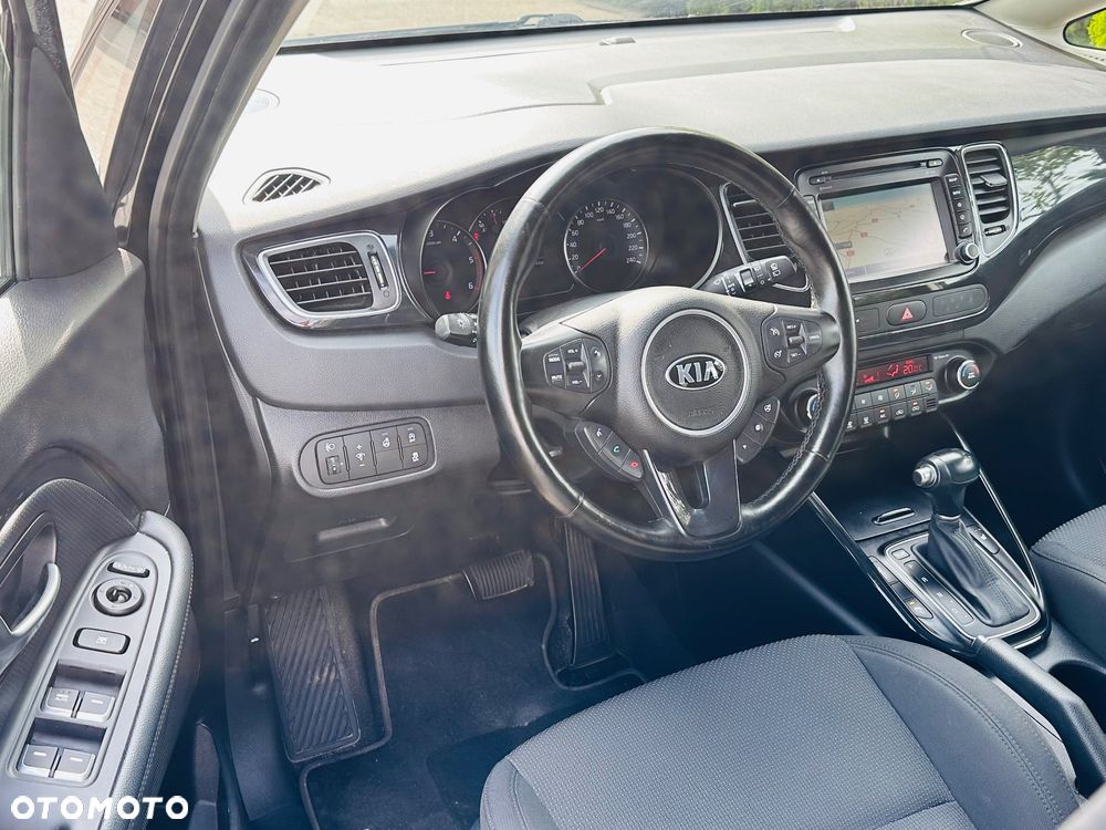 Kia Carens 1.7 CRDi Business Line 7os 7DCT - 30