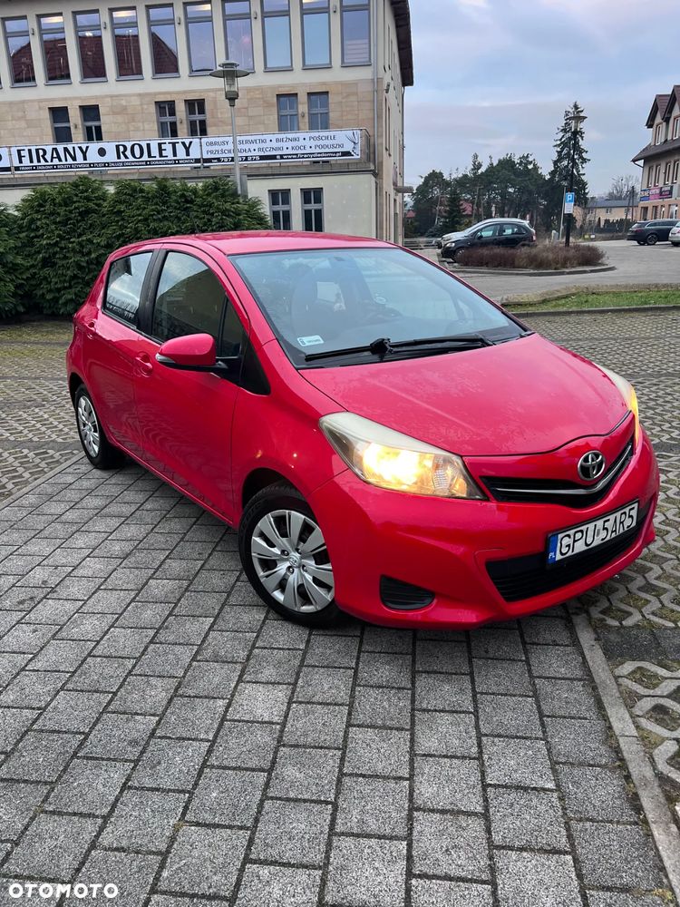 Toyota Yaris 1.0 Luna EU5 - 1