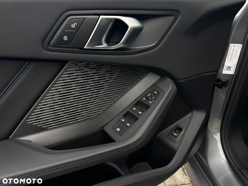 BMW Seria 1 120 mHEV - 7